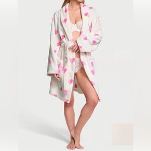 Victoria's Secret White Robe with Pink Hearts
